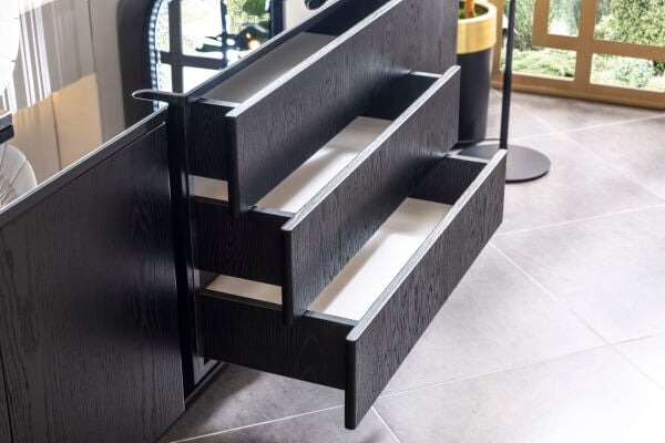 Orion Black Yemek Odası