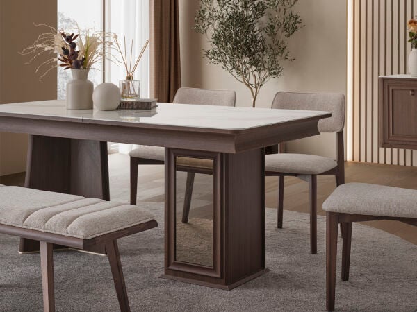 Hilton Yemek Odası